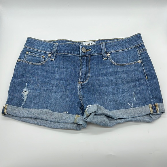 PAIGE Pants - PAIGE Distressed Denim Shorts Raw Hem Folded Size 27